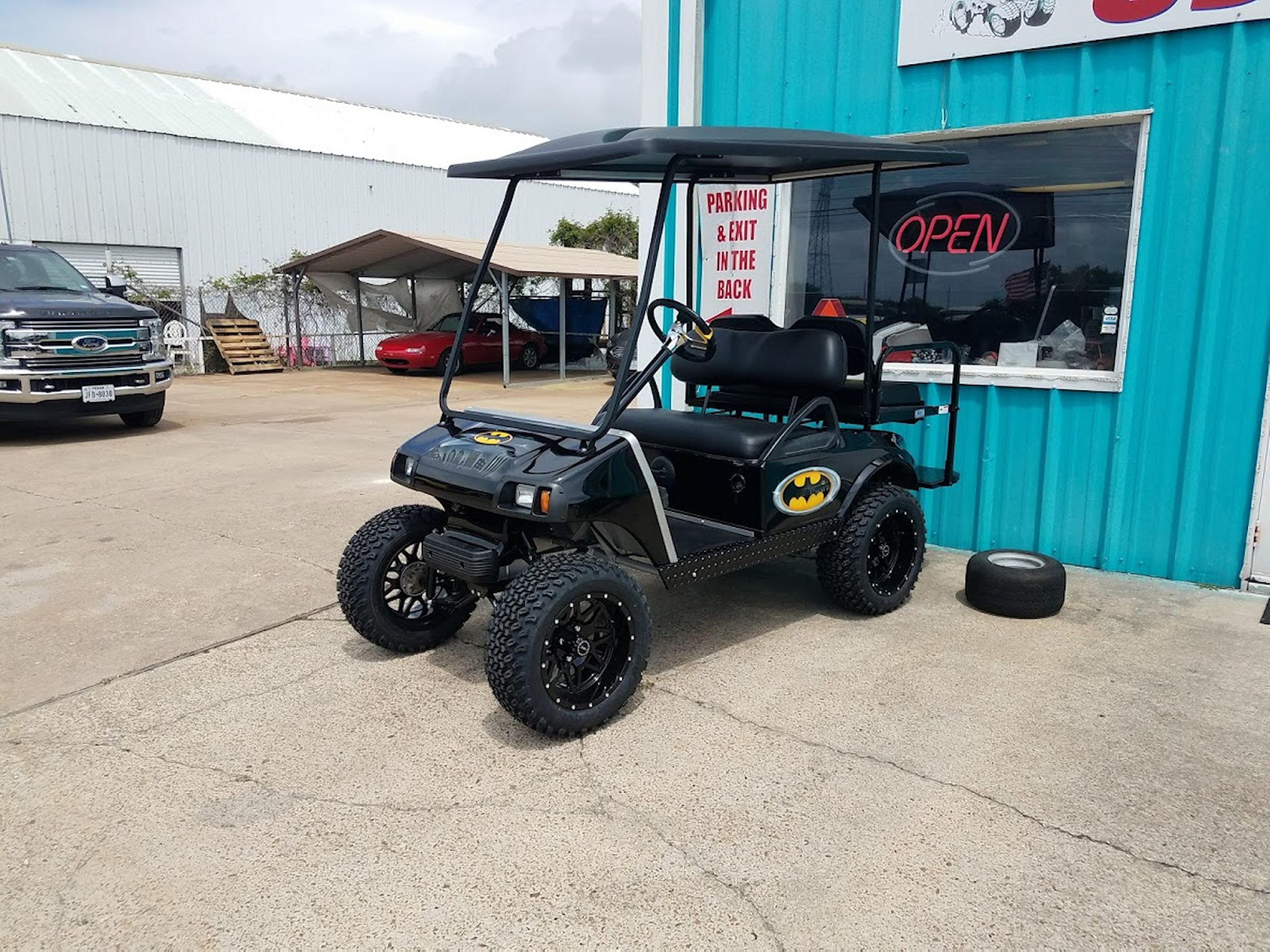 Custom Golf Carts | Golf Carts of Texas